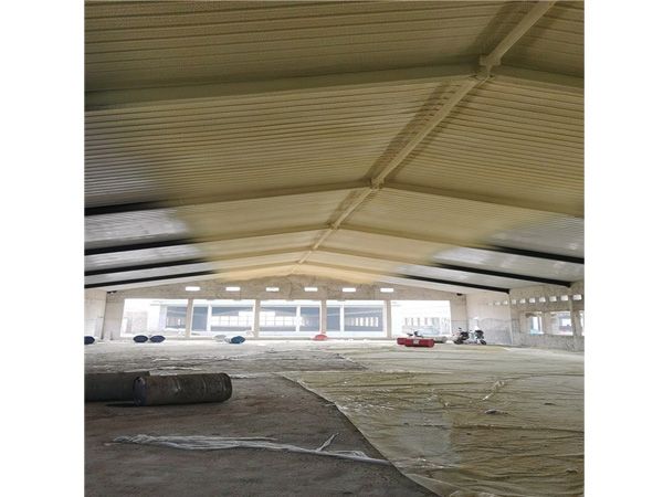 聚氨酯隔音 施工.jpg